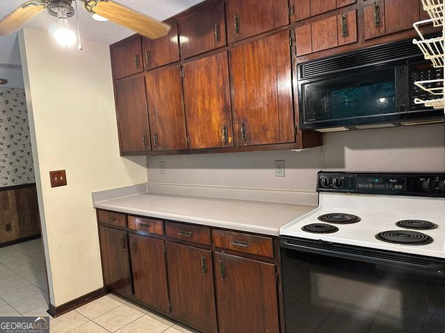 4202 River Club Drive SW, Lilburn, GA 30047