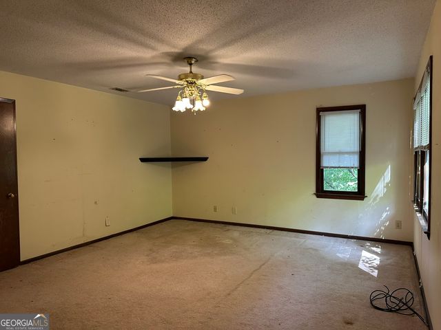 4202 River Club Drive SW, Lilburn, GA 30047