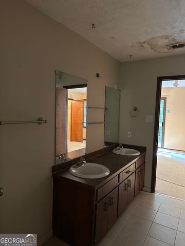4202 River Club Drive SW, Lilburn, GA 30047