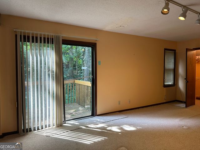 4202 River Club Drive SW, Lilburn, GA 30047