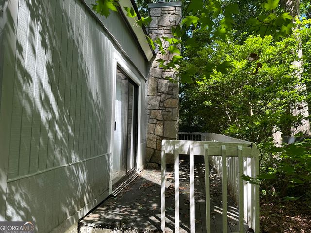 4202 River Club Drive SW, Lilburn, GA 30047