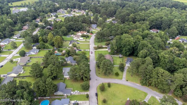 203 Lava Court, Jacksonville, NC 28540