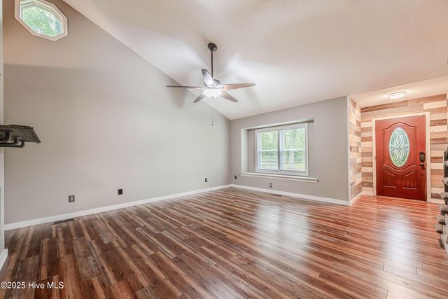 203 Lava Court, Jacksonville, NC 28540