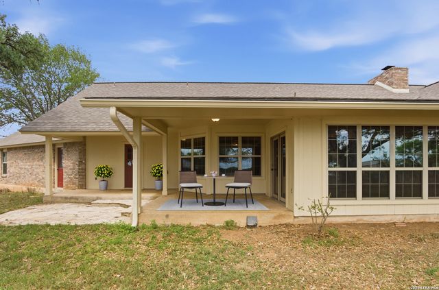 10742 New Sulphur Springs, San Antonio, TX 78263