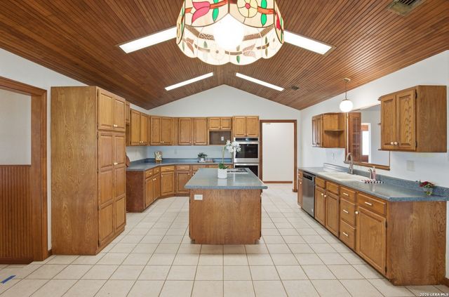 10742 New Sulphur Springs, San Antonio, TX 78263