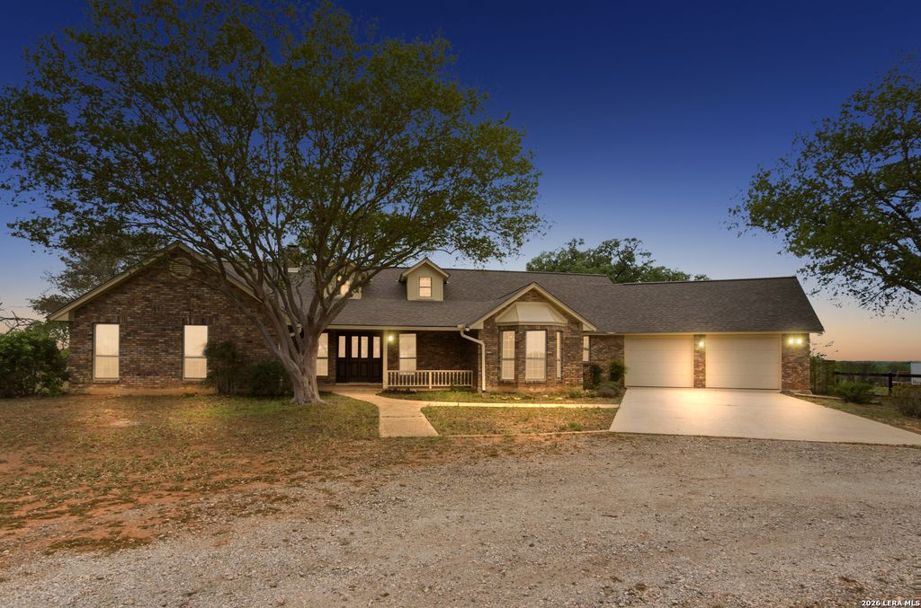 10742 New Sulphur Springs, San Antonio, TX 78263