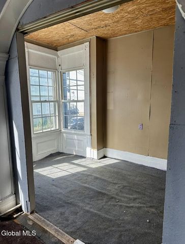 174 Congress Street, Cohoes, NY 12047