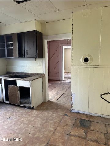 174 Congress Street, Cohoes, NY 12047