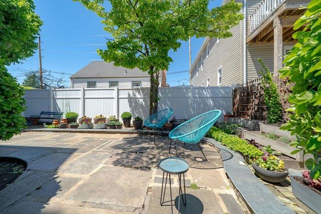 71 EAST 31ST ST, Bayonne, NJ 07002