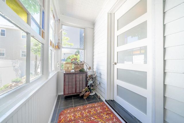 71 EAST 31ST ST, Bayonne, NJ 07002