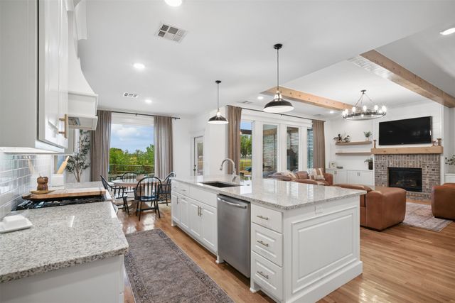 7114 E 136th Place North, Collinsville, OK 74021