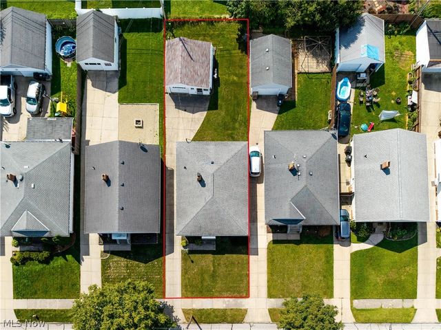 3331 Stanfield Drive, Parma, OH 44134
