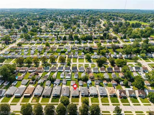 3331 Stanfield Drive, Parma, OH 44134
