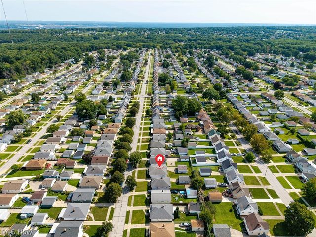 3331 Stanfield Drive, Parma, OH 44134