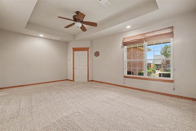 1609 NW 36th St, Lawton, OK 73505