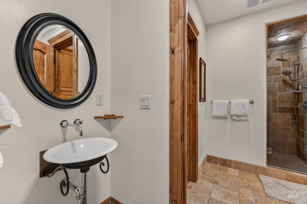 24 Steelhead Court, Donnelly, ID 83615 photo 31