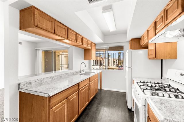 1405 Vegas Valley Drive 162, Las Vegas, NV 89169