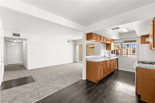 1405 Vegas Valley Drive 162, Las Vegas, NV 89169