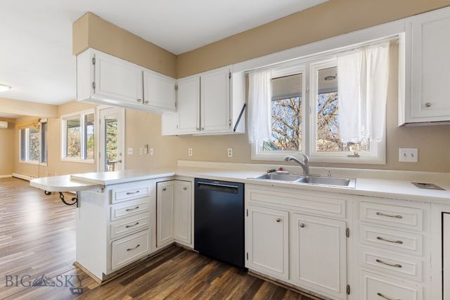 306 S 14th Avenue, Bozeman, MT 59715