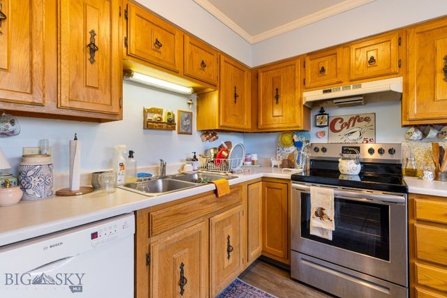 306 S 14th Avenue, Bozeman, MT 59715