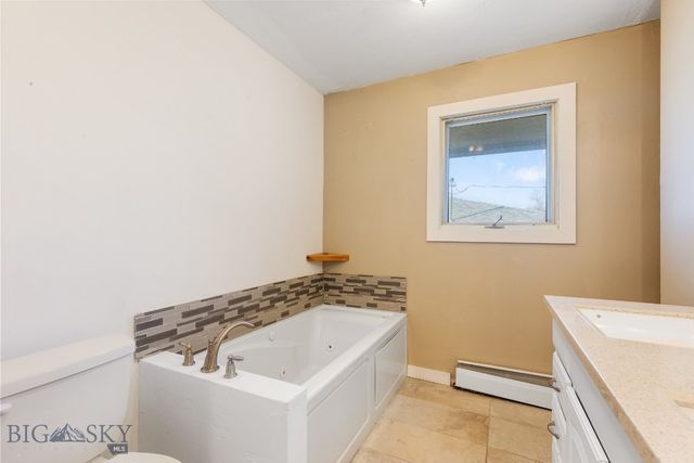 306 S 14th Avenue, Bozeman, MT 59715