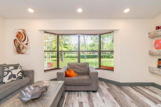 15211 60th Place N, Loxahatchee, FL 33470