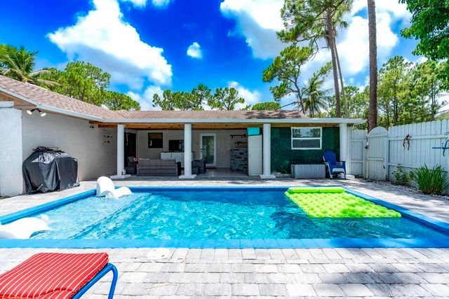 15211 60th Place N, Loxahatchee, FL 33470