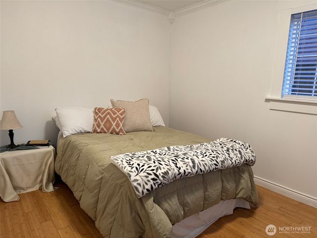102 W Utah Avenue, Roslyn, WA 98941
