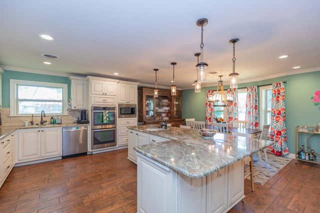 3925 EATON Drive, Amarillo, TX 79109