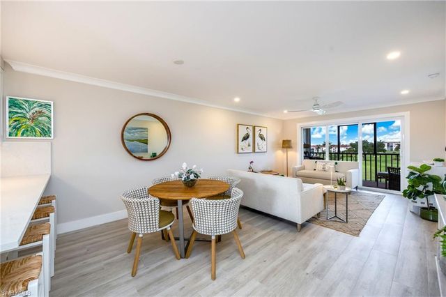 29 High Point CIR E 403, Naples, FL 34103