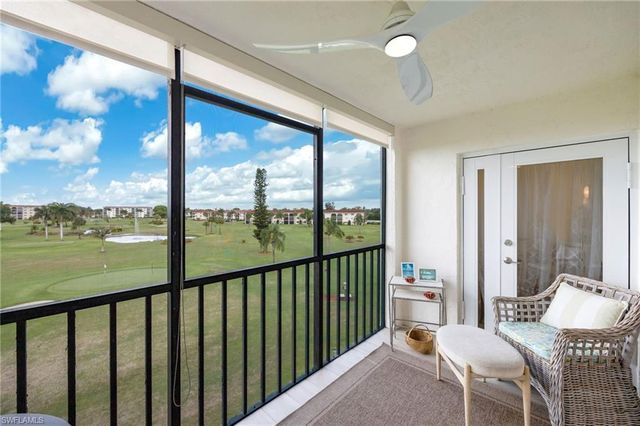 29 High Point CIR E 403, Naples, FL 34103