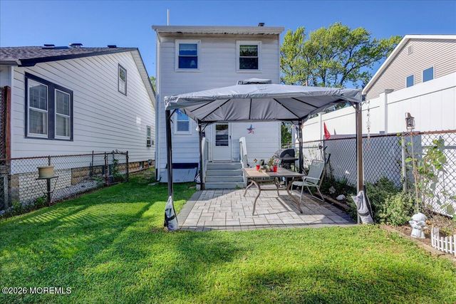 945 N Concourse, Aberdeen, NJ 07735