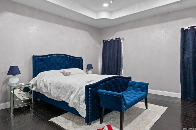 5022 THYMUS DR, San Antonio, TX 78245