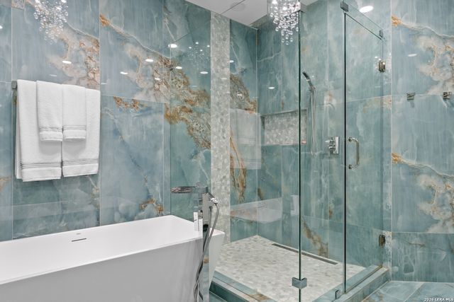5022 THYMUS DR, San Antonio, TX 78245