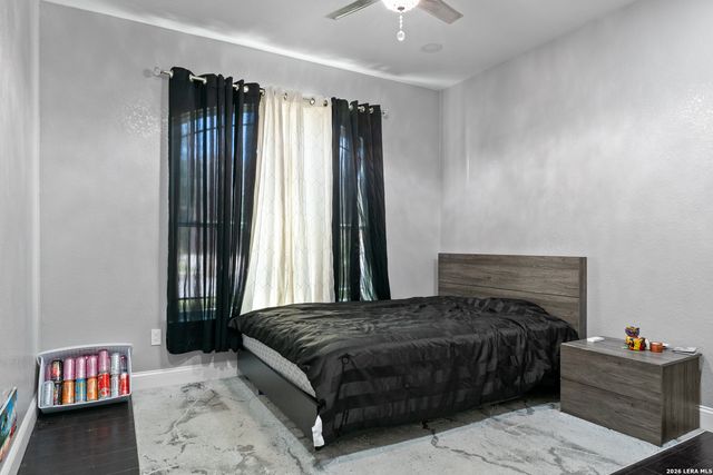 5022 THYMUS DR, San Antonio, TX 78245