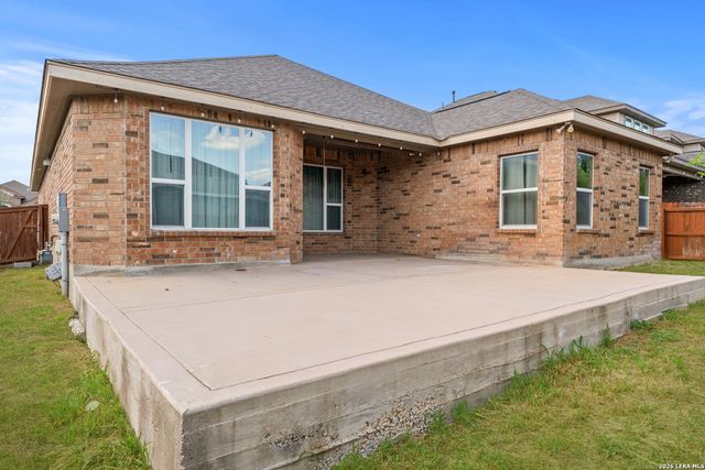 5022 THYMUS DR, San Antonio, TX 78245