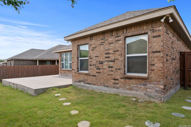 5022 THYMUS DR, San Antonio, TX 78245