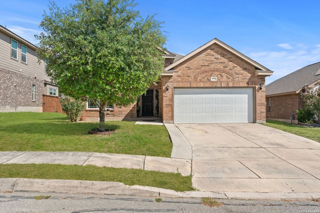 5022 THYMUS DR, San Antonio, TX 78245
