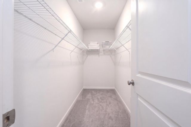 9 LOOKOUT AVE, Barnegat, NJ 08005