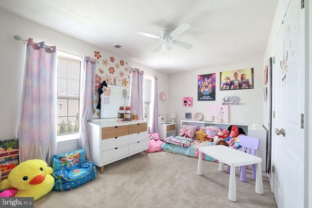 9 LOOKOUT AVE, Barnegat, NJ 08005