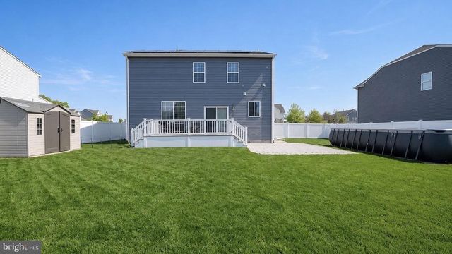 9 LOOKOUT AVE, Barnegat, NJ 08005