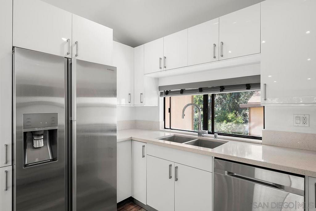 6186 Agee Street 264, San Diego, CA 92122 — photo 2