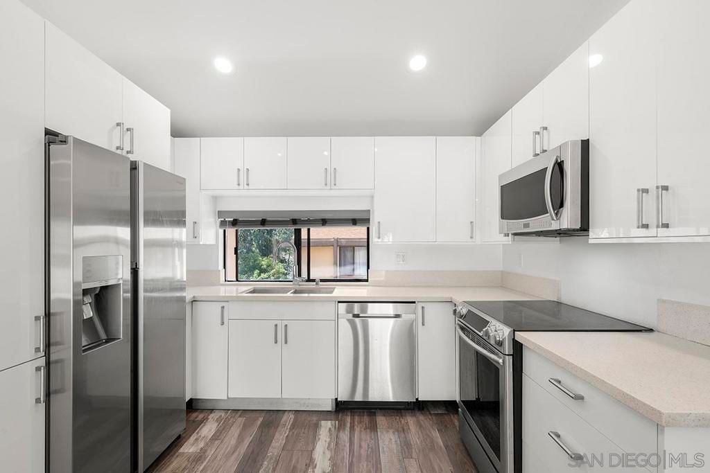 6186 Agee Street 264, San Diego, CA 92122 — photo 3