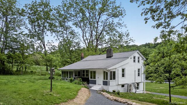 26 Fishkill Road, Cold Spring, NY 10516
