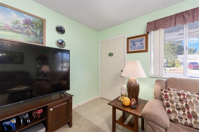 10913 SW 83RD AVE, Ocala, FL 34481