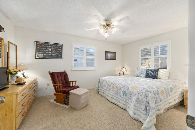 10913 SW 83RD AVE, Ocala, FL 34481