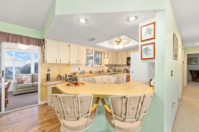 10913 SW 83RD AVE, Ocala, FL 34481