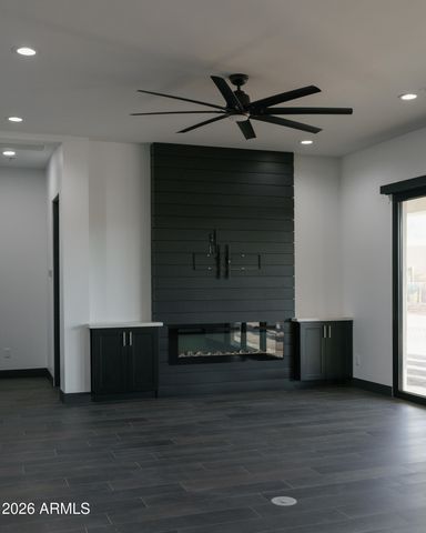 39142 N 29TH Avenue, Phoenix, AZ 85086