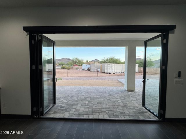 39142 N 29TH Avenue, Phoenix, AZ 85086