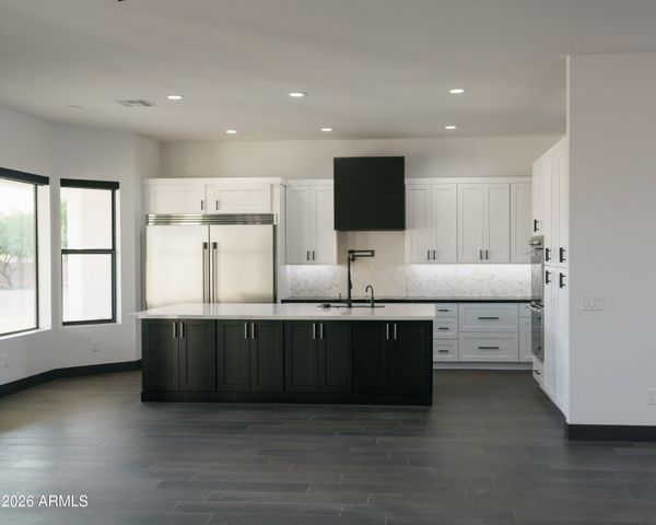 39142 N 29TH Avenue, Phoenix, AZ 85086